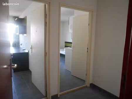 lot de 2 t1 avec terrasse