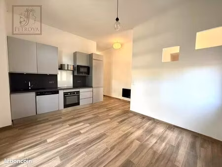 appartement 3 pièces 50 m²