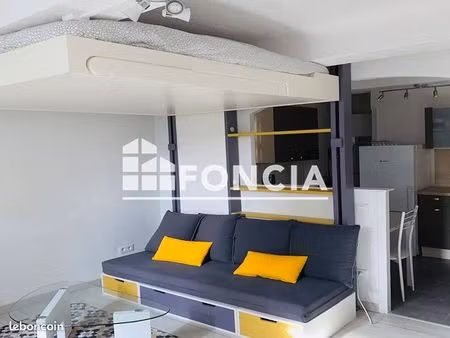 studio 1 pièce 25 m²