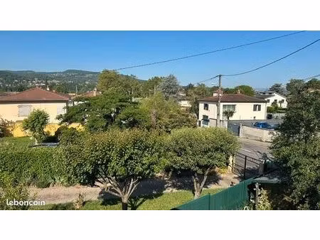 appartement 3 pièces 51 m²