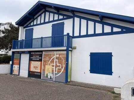 local commercial à louer