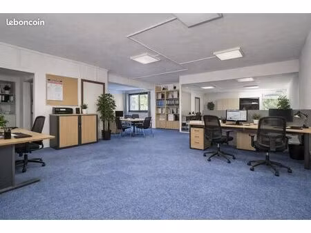 bureaux 75 m²