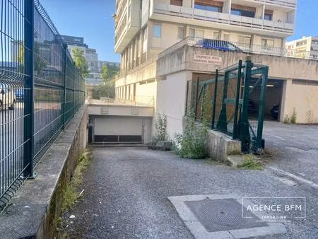 parking à vendre