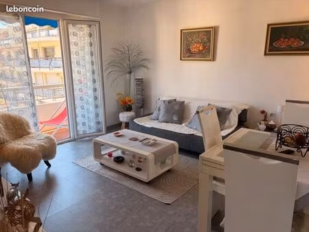 appartement 43 75 m2 le cannet 06110