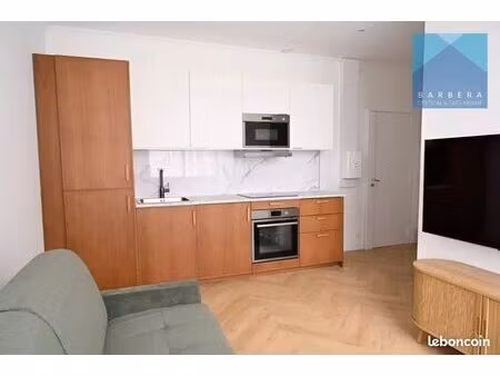 studio 2 pièces 20 m²