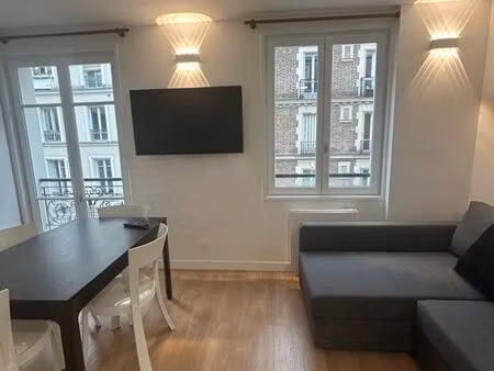 charmant 2 pièces refait à neuf rue darwin - montmartre -meuble