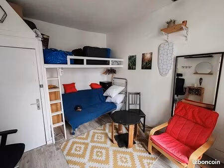 studio meublé en bon état - location flexible