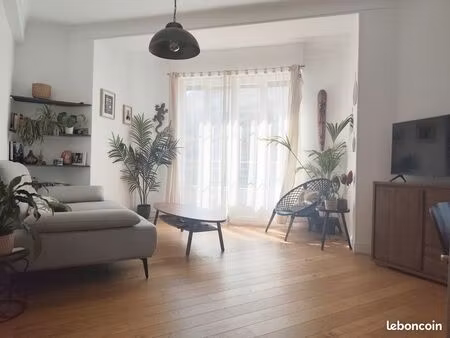 appartement 2 pièces 53m2–entièrement rénové – proche port / riquier