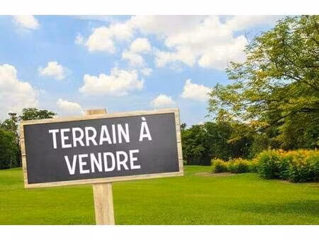 terrain constructible viabilisé à vendre