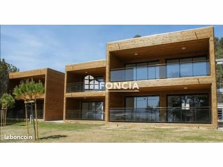 appartement t3 de 64 m2 dans résidence avec piscine venelles 13770