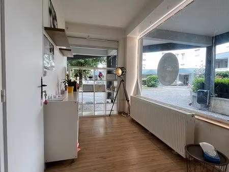 headspa a reprendre   local commercial