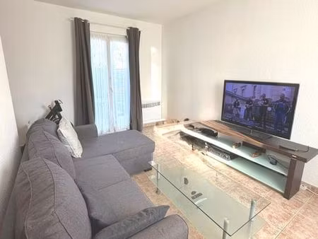 villa 3 pièces 62 m²