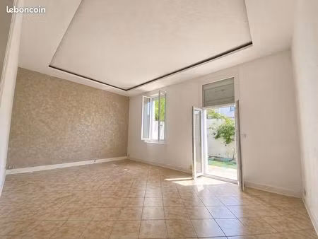 belle petite maison 3 pièces avec jardin