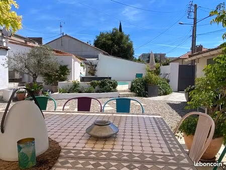 maison de ville 110m2+studio+piscine+jardin 400m2