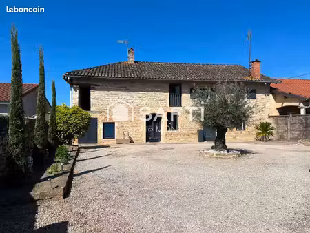 maison 8 pièces 170 m²