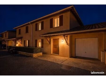 villa 4 pièces 109 m²