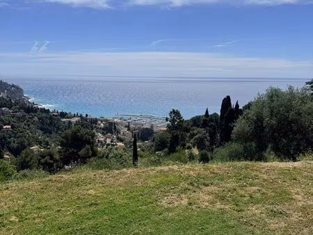 menton - terrain 2 253 m2 vue mer  raccordé + permis de construire villa avec piscine
