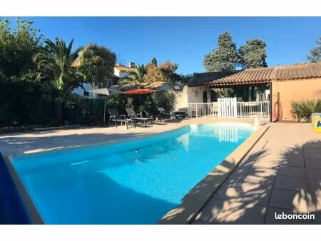 ensemble immobilier exceptionnel avec mas de 1830 et appartements