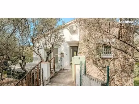 villa  2 appartements indépendants  jardin & 2 garages - toulon