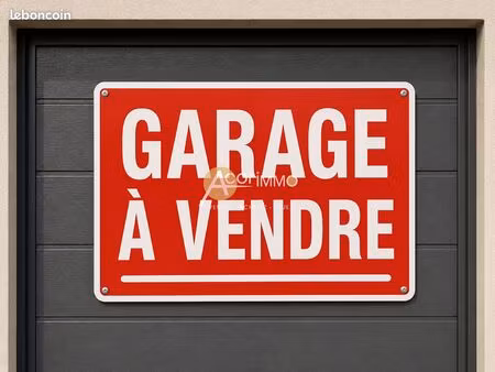 parking/box 22 m² hyères