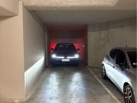 parking sécurisé double