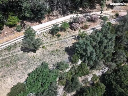 terrain 2021 m² solliès-toucas
