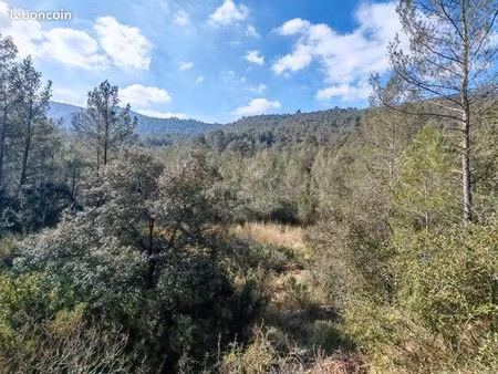 terrain 8 475 m² sollies toucas