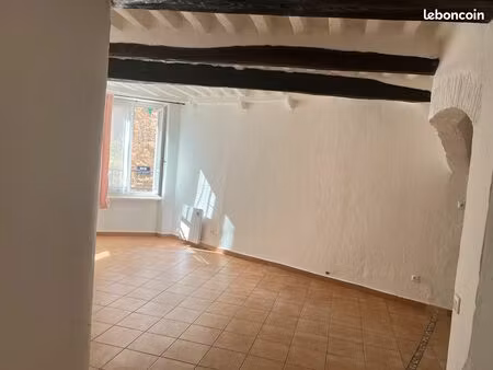 appartement 44m2 dans maison de village