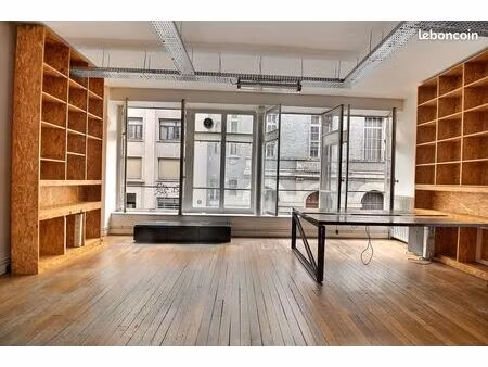 bureaux 63 m²