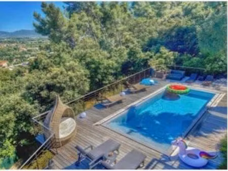 rez de villa 115m2 avec piscine