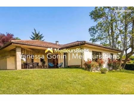 maison 6 pièces 150 m²