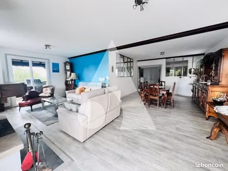 maison 7 pièces 192 m²
