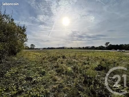 terrain 919 m² bellenglise