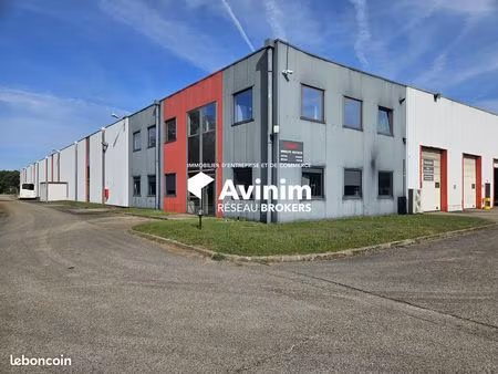 local 52000 m² bourg-en-bresse