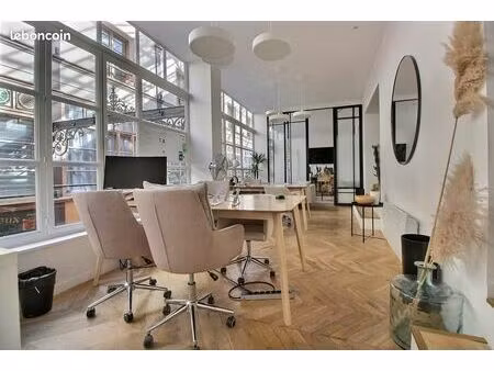 bureaux 206 m²