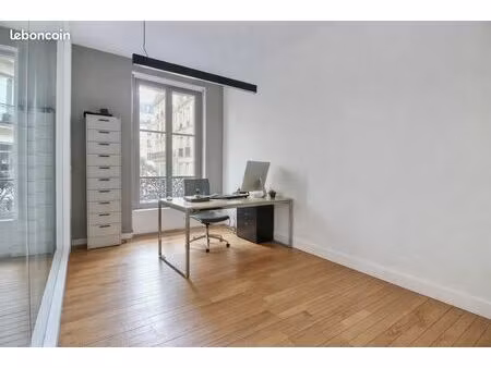bureaux 92 m²