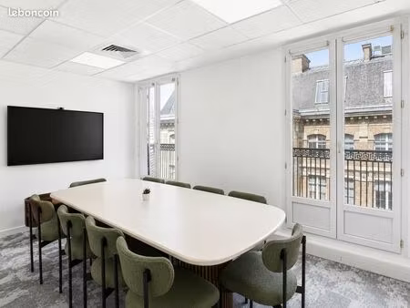 bureaux 124 m²