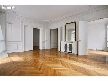 bureaux 217 m²