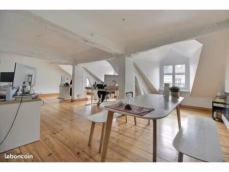 bureaux 128 m²