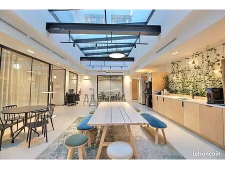 bureaux 91 m²