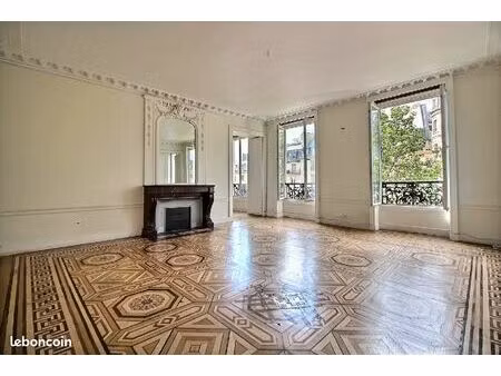 bureaux 150 m²