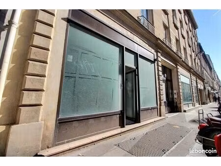 bureaux 55 m²