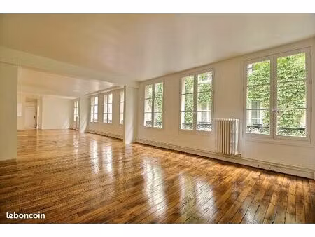 bureaux 96 m²