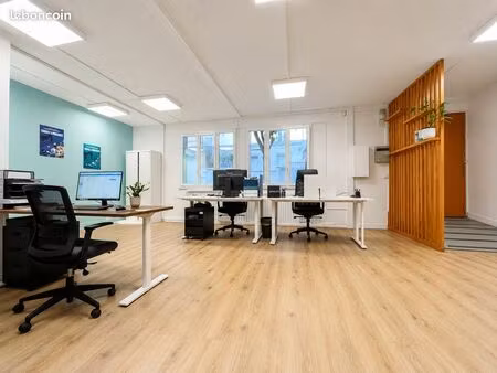 bureaux 105 m²