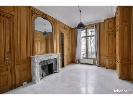 bureaux 107 m²