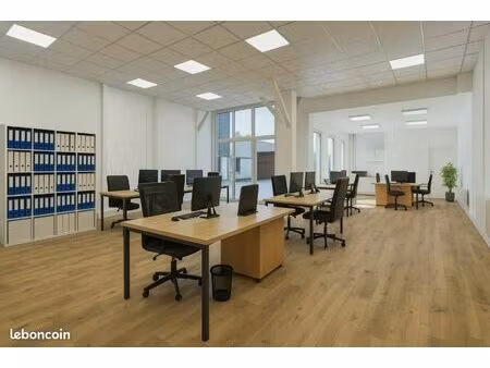 bureaux 192 m²