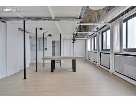 bureaux 138 m²
