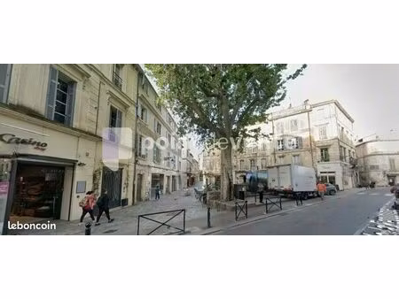 local commercial 66 m²