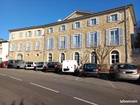 appartement 1 pièce 27 m²