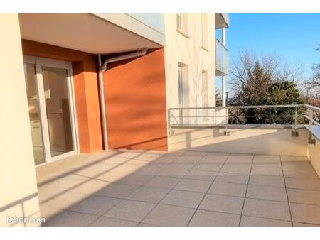 appartement 3 pièces 69 m²